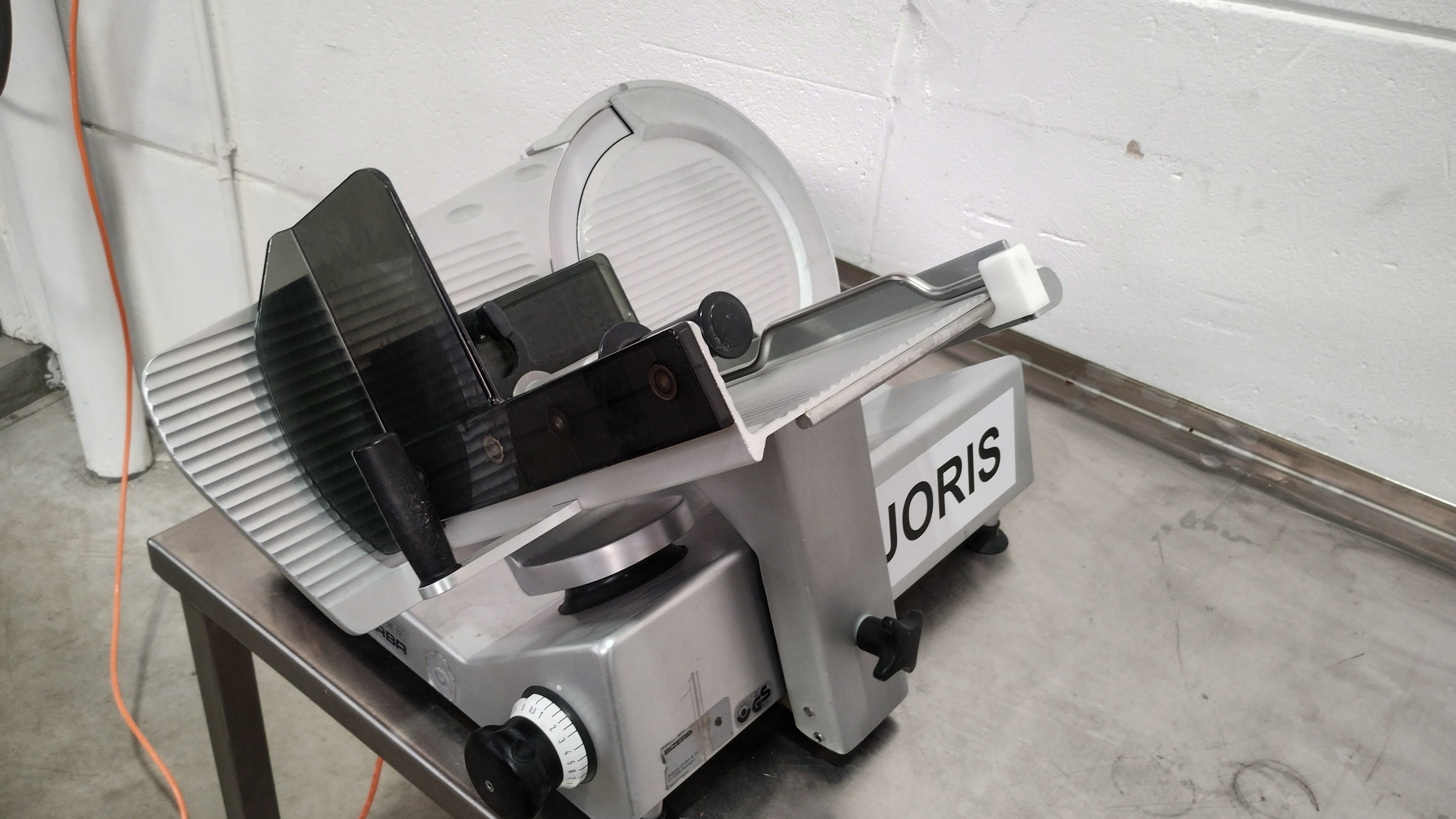 Meat slicer Bizerba SE12 for sale used second hand 2nd hand Bart Rotsaert Machinery